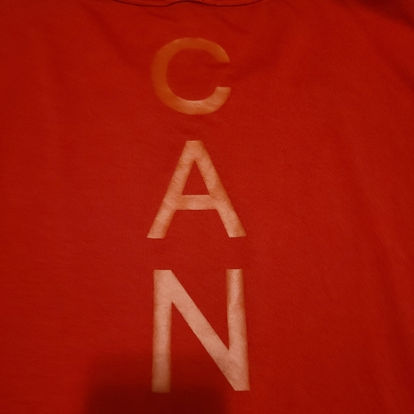 Large Red Team Canada Lululemon Fundamental Tee - Picture 5 of 6